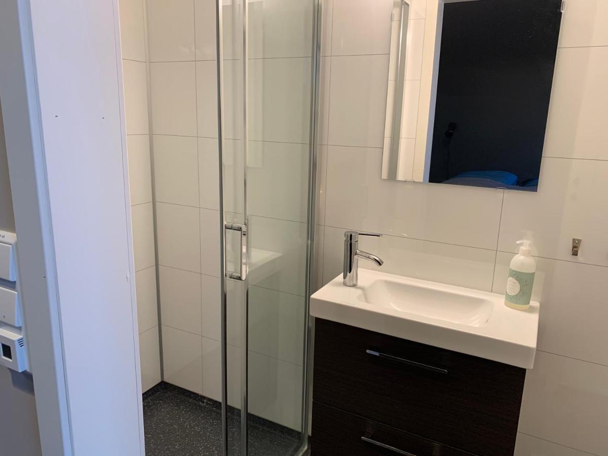 Bedehuset Basecamp Senja Hotel Skaland Екстериор снимка
