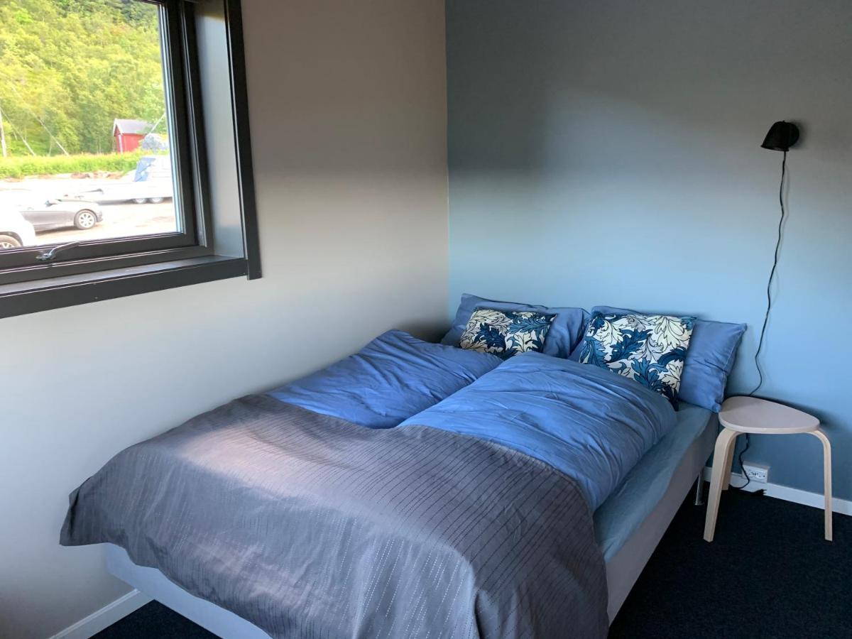 Bedehuset Basecamp Senja Hotel Skaland Екстериор снимка