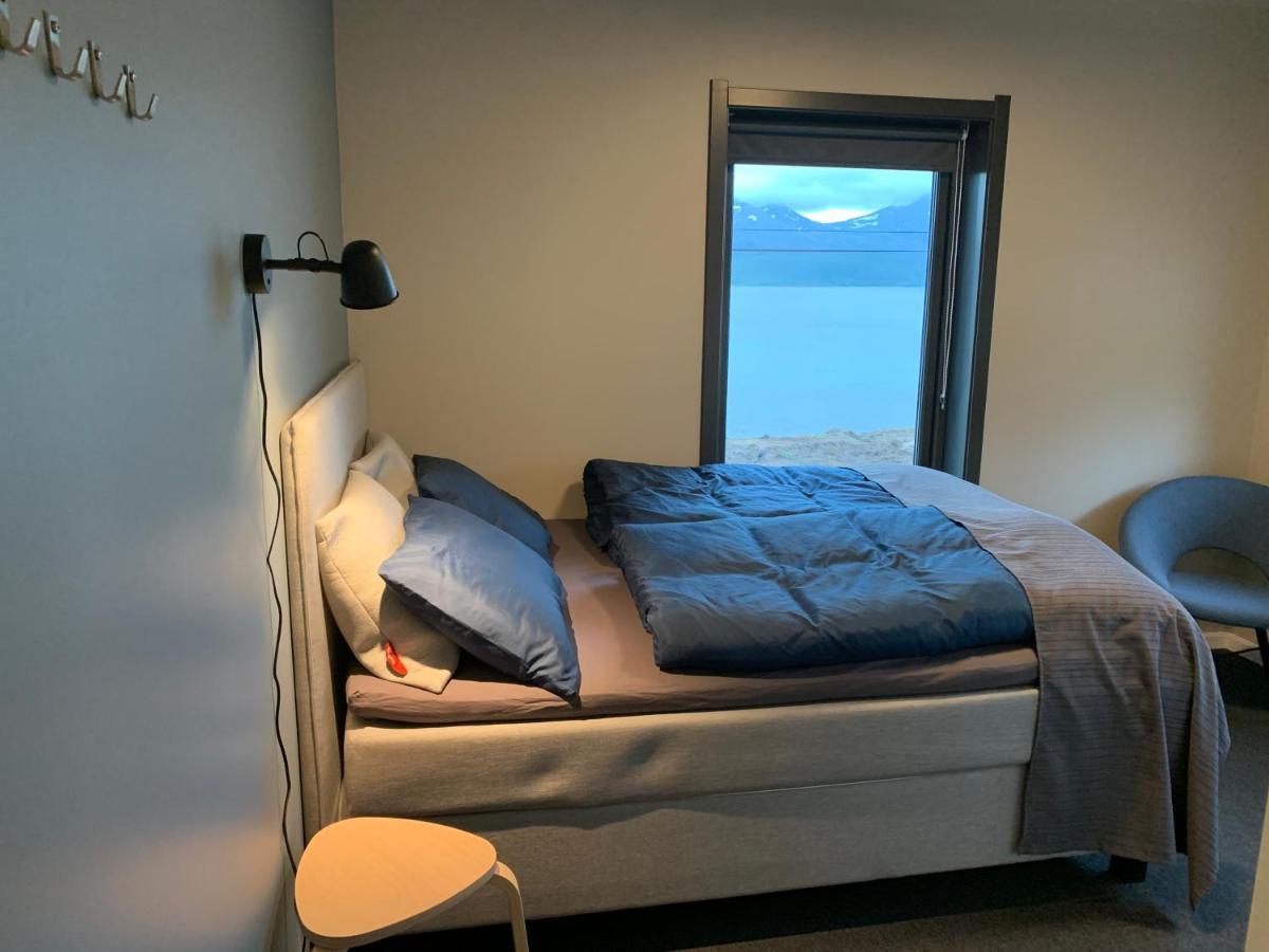 Bedehuset Basecamp Senja Hotel Skaland Екстериор снимка